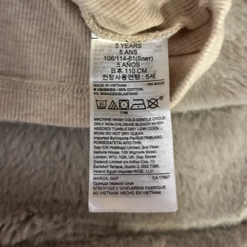 Beige Gap Kids Fine Ribbed Pullover Ruffle Sweater, Long Sleeve, 5 Years